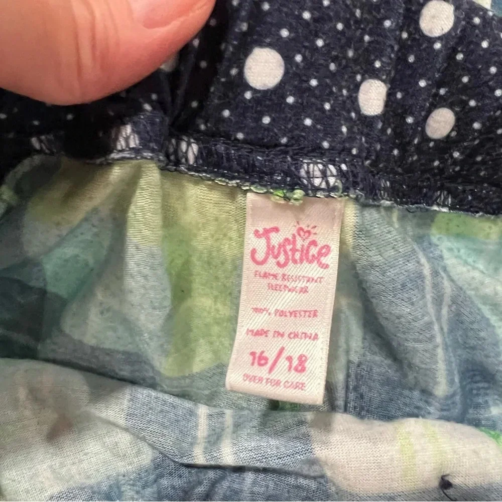 Justice sleeping cropped pants and shorts Size 16/18